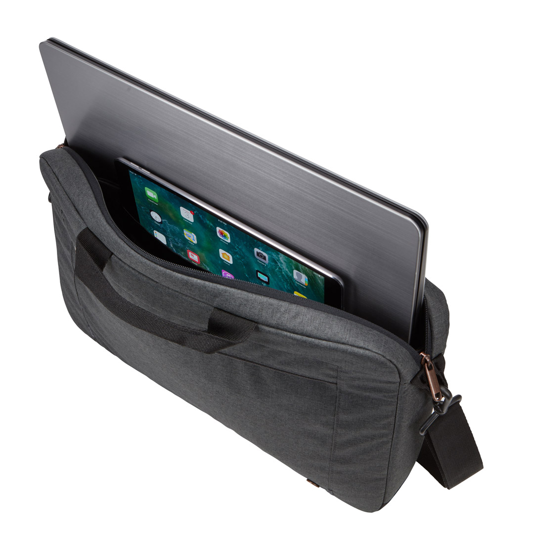 Case Logic ERAA-116 15.6" Laptop Attaché in Obsidian