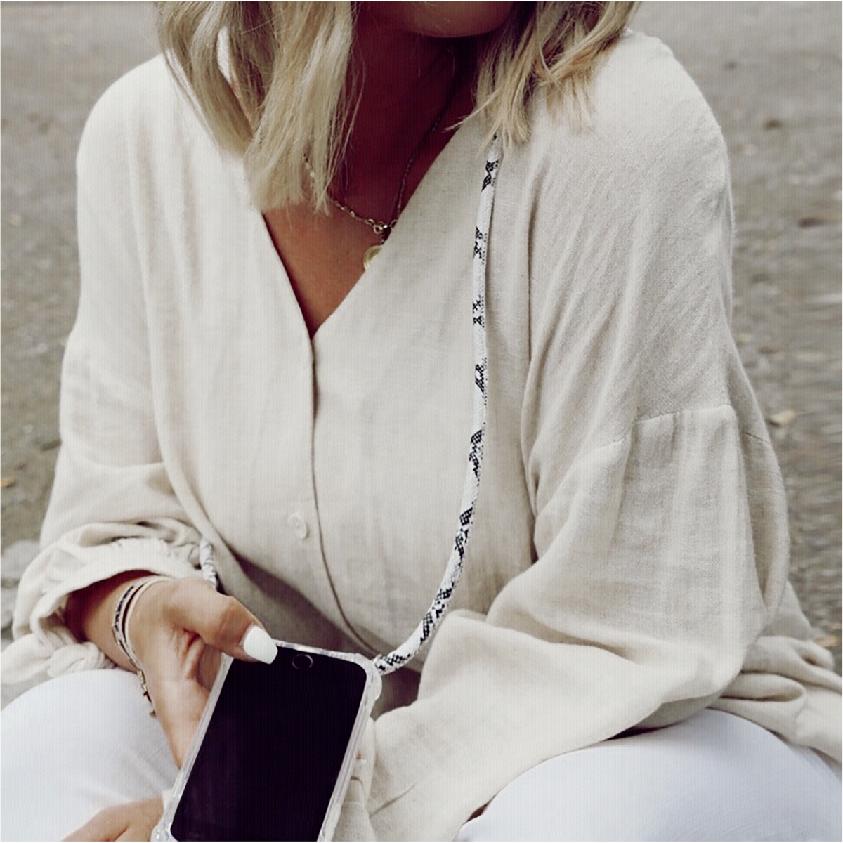 Lookabe loo016 Silver Snake Necklace iPhone 7/8