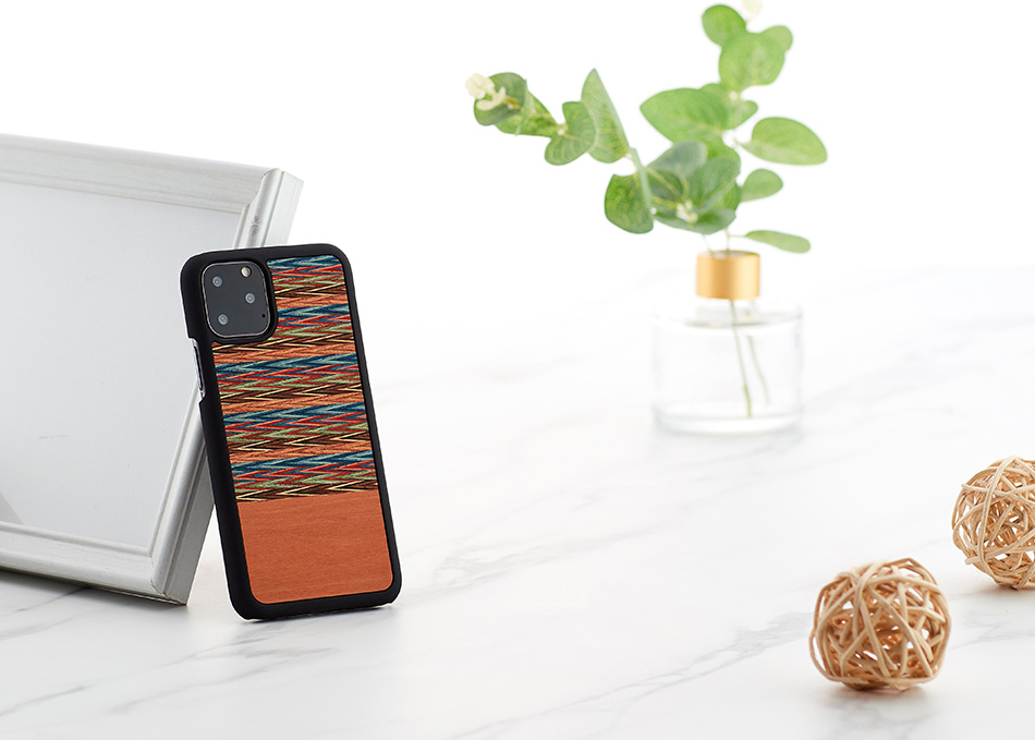 MAN&WOOD iPhone 11 Pro Case Browny Check Black