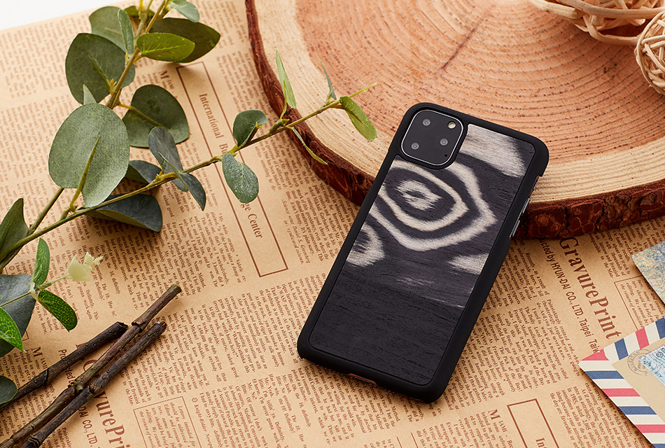MAN&WOOD iPhone 11 Pro Leopardi Must Korpus
