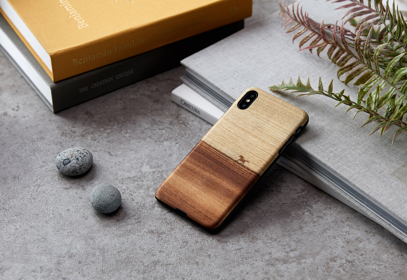 MAN&WOOD iPhone XS Max Vāciņš Mustang Melns