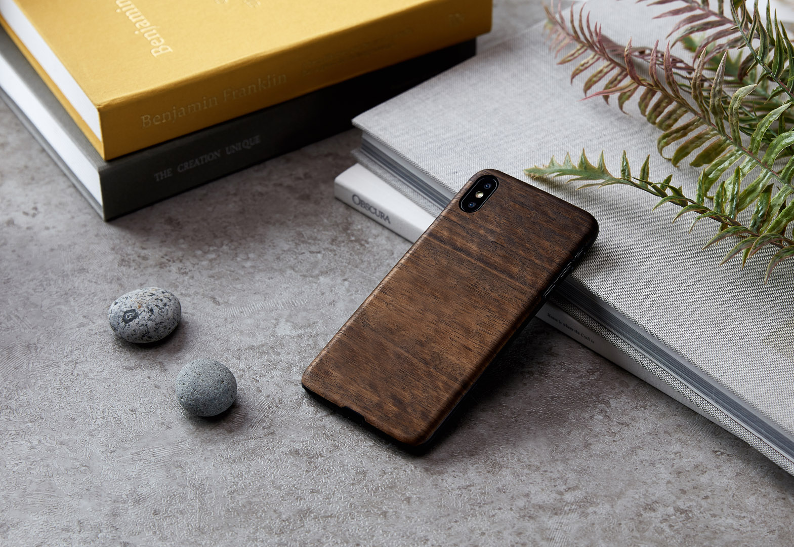 MAN&WOOD iPhone XS Max Dėklas Koala Juodas