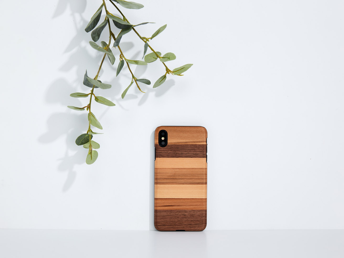 MAN&WOOD iPhone XS Max Case Sabbia Black