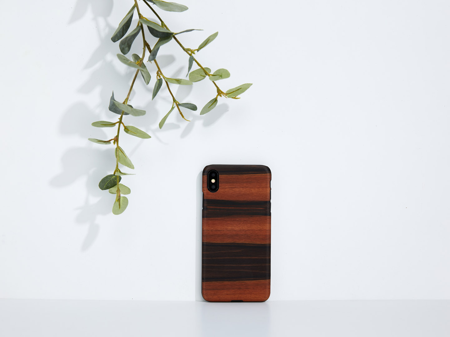 MAN&WOOD iPhone XS Max ümbris must