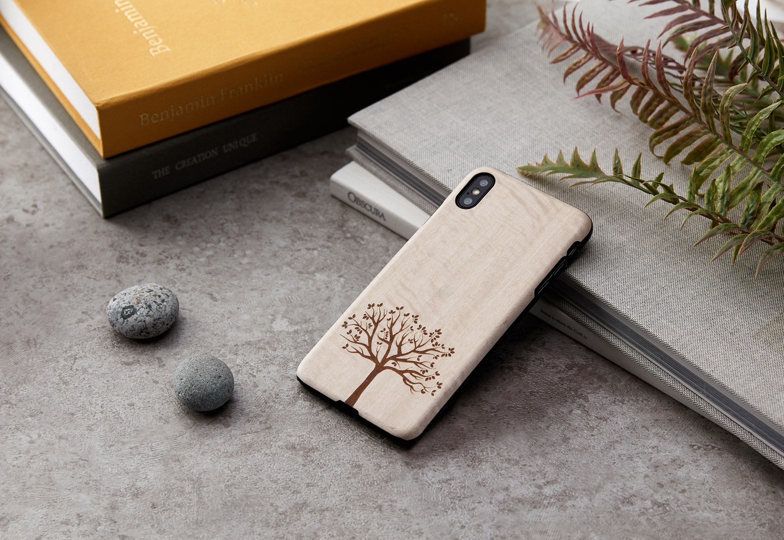 MAN&WOOD iPhone XS Max Vāks Apple Tree Melns