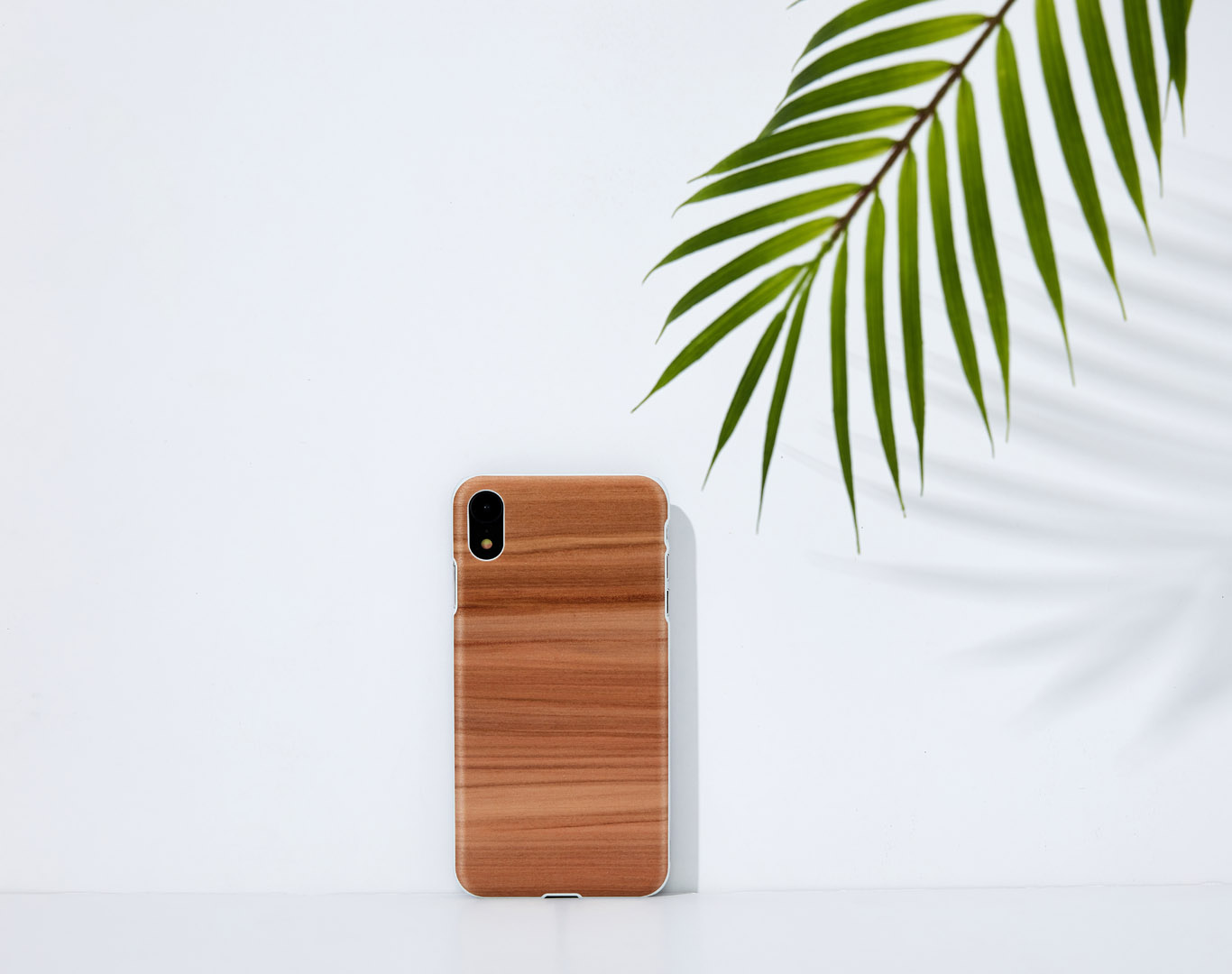 MAN&WOOD iPhone XR Case Cappuccino White