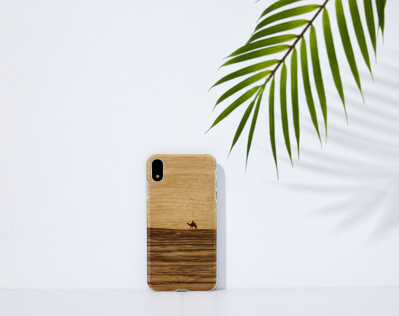 MAN&WOOD iPhone XR Terra White Case