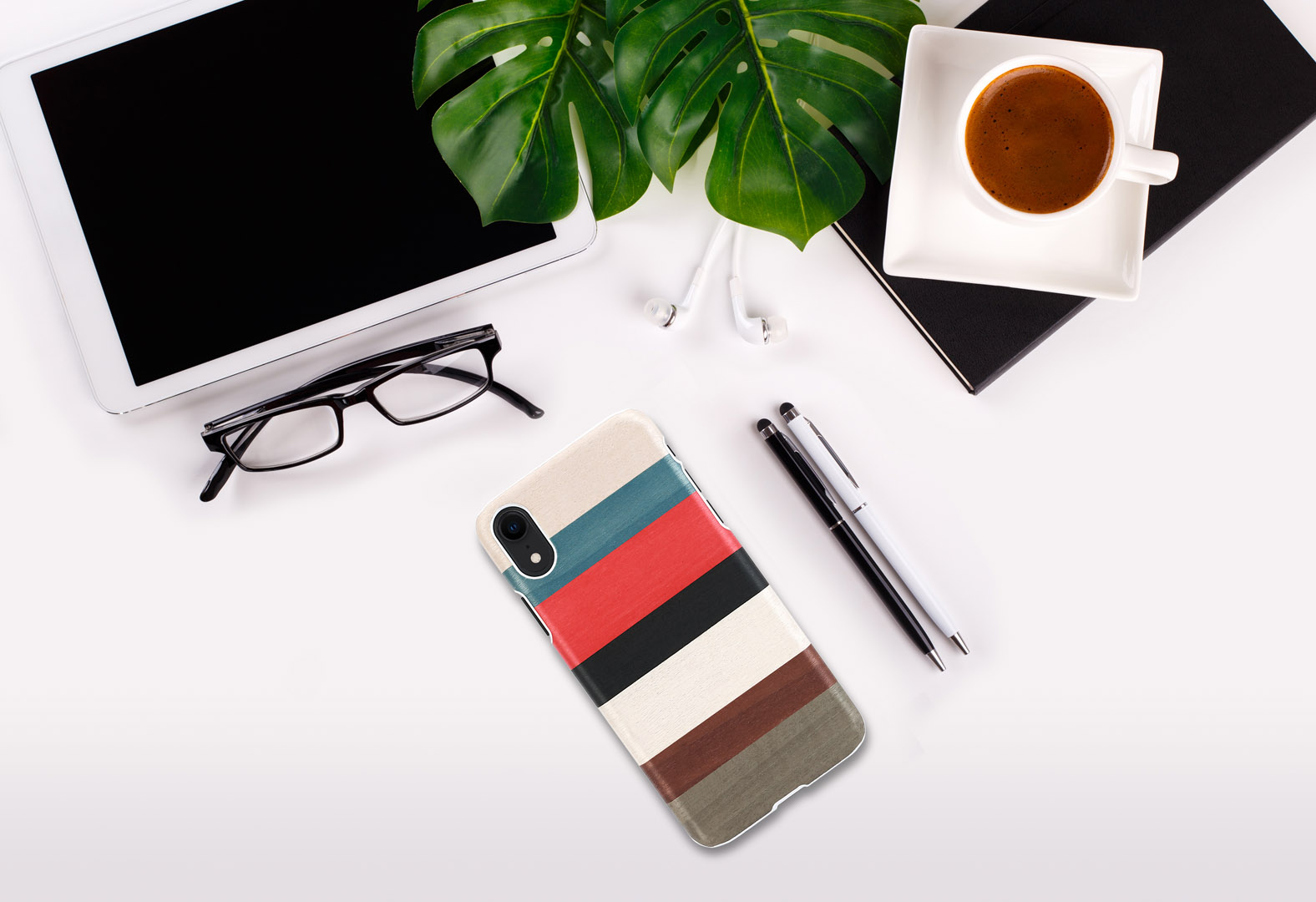 MAN&WOOD iPhone XR Case Corallina White