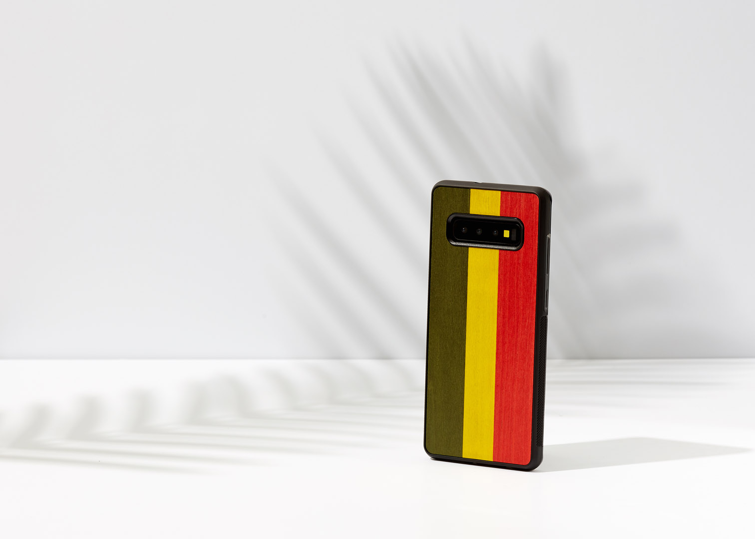 MAN&WOOD Galaxy S10 Plus Reggae Black Telefoni Karp