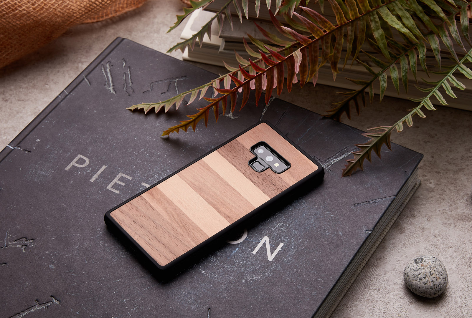 MAN&WOOD Galaxy Note 9 Case Black Wood Design