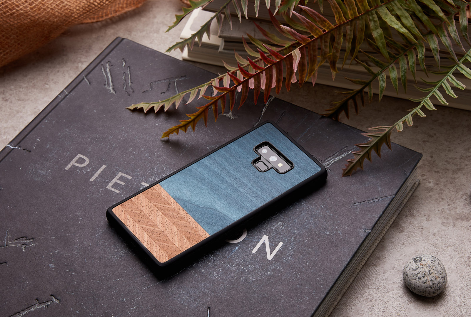 MAN&WOOD Galaxy Note 9 must teksariidest kate