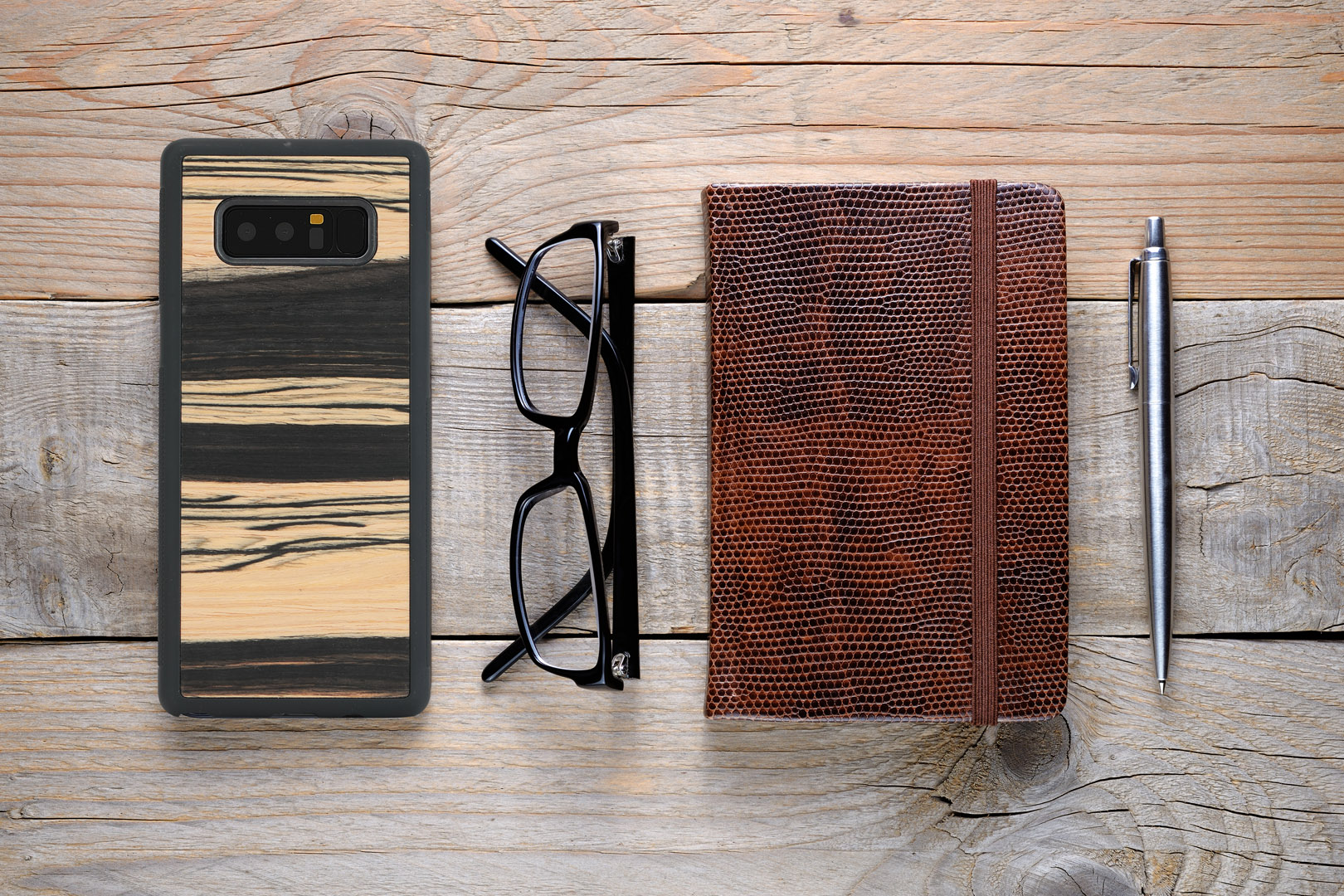 MAN&WOOD Galaxy Note 8 Case White Ebony Black