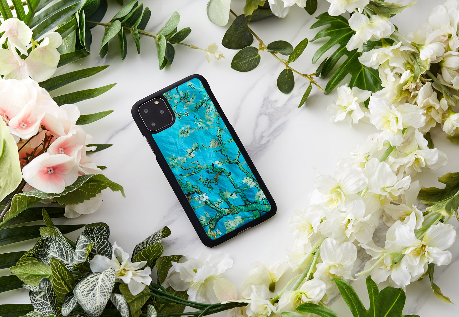 iKins iPhone 11 Pro Max Case Almond Blossom Black