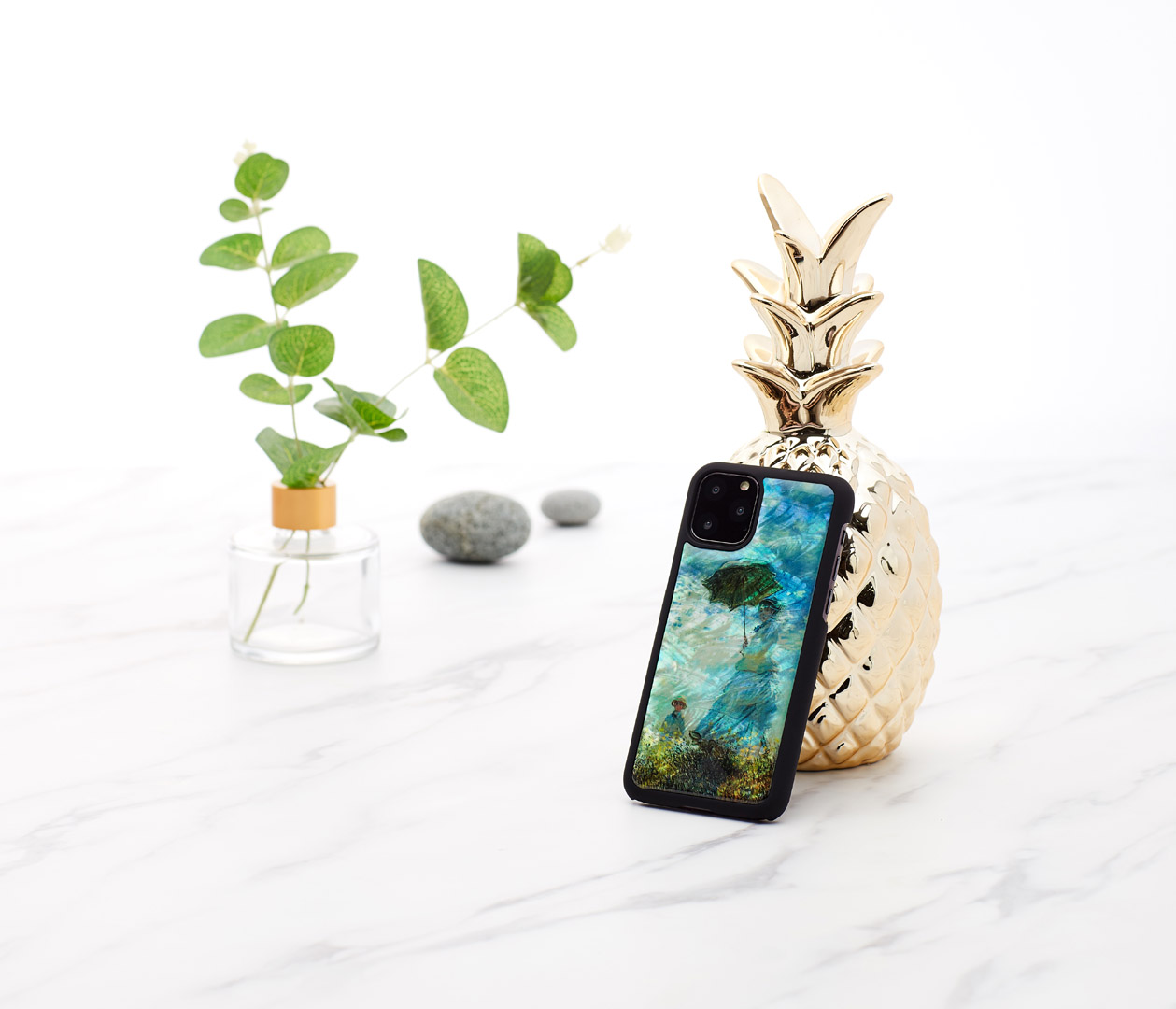 iKins iPhone 11 Pro Case Camille Black