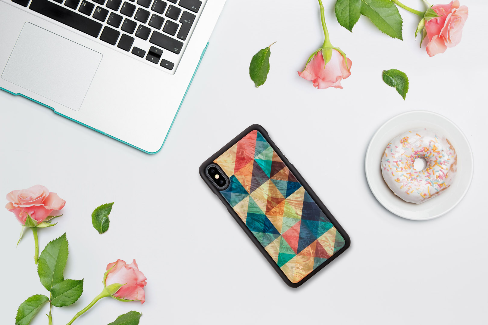 iKins iPhone XS Max Case Mosaic Black