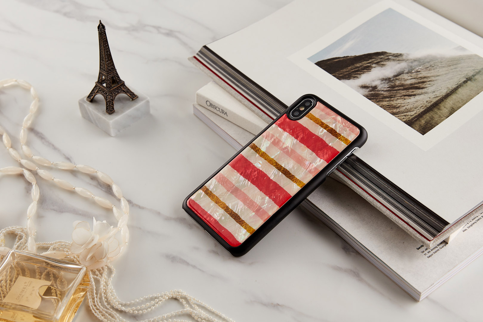 iKins iPhone XS Max Case Shortcake Black