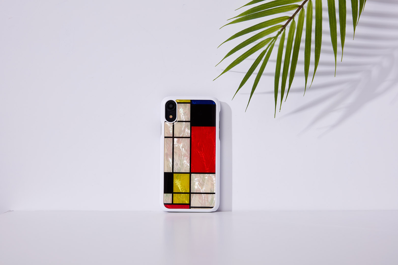 Чехол для смартфона iKins iPhone XR Mondrian White