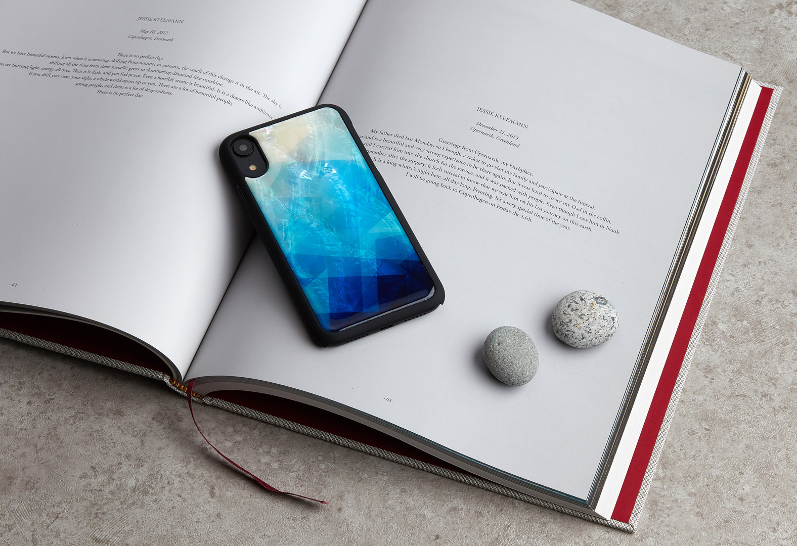 Чехол iKins iPhone XR Голубое Озеро Чёрный