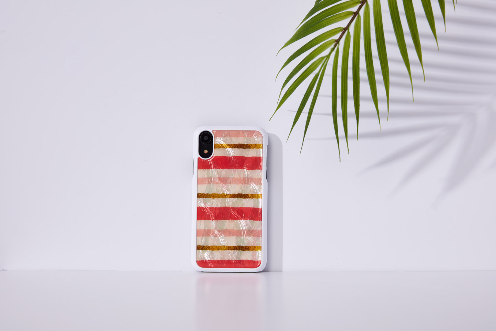 iKins iPhone XR Case Short Cake White