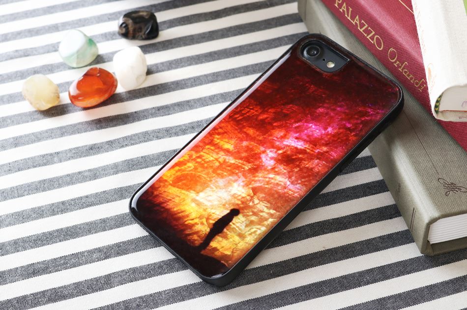 iKins iPhone 8/7 Korpus Täheline Öö Must