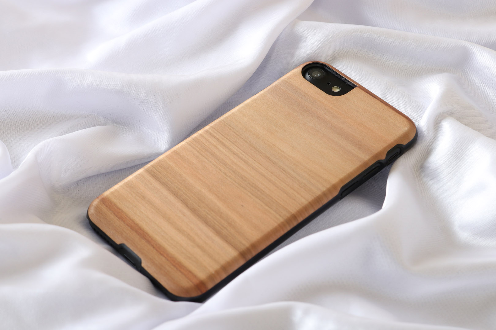 MAN&WOOD iPhone 7/8 Cappuccino Must Korpus