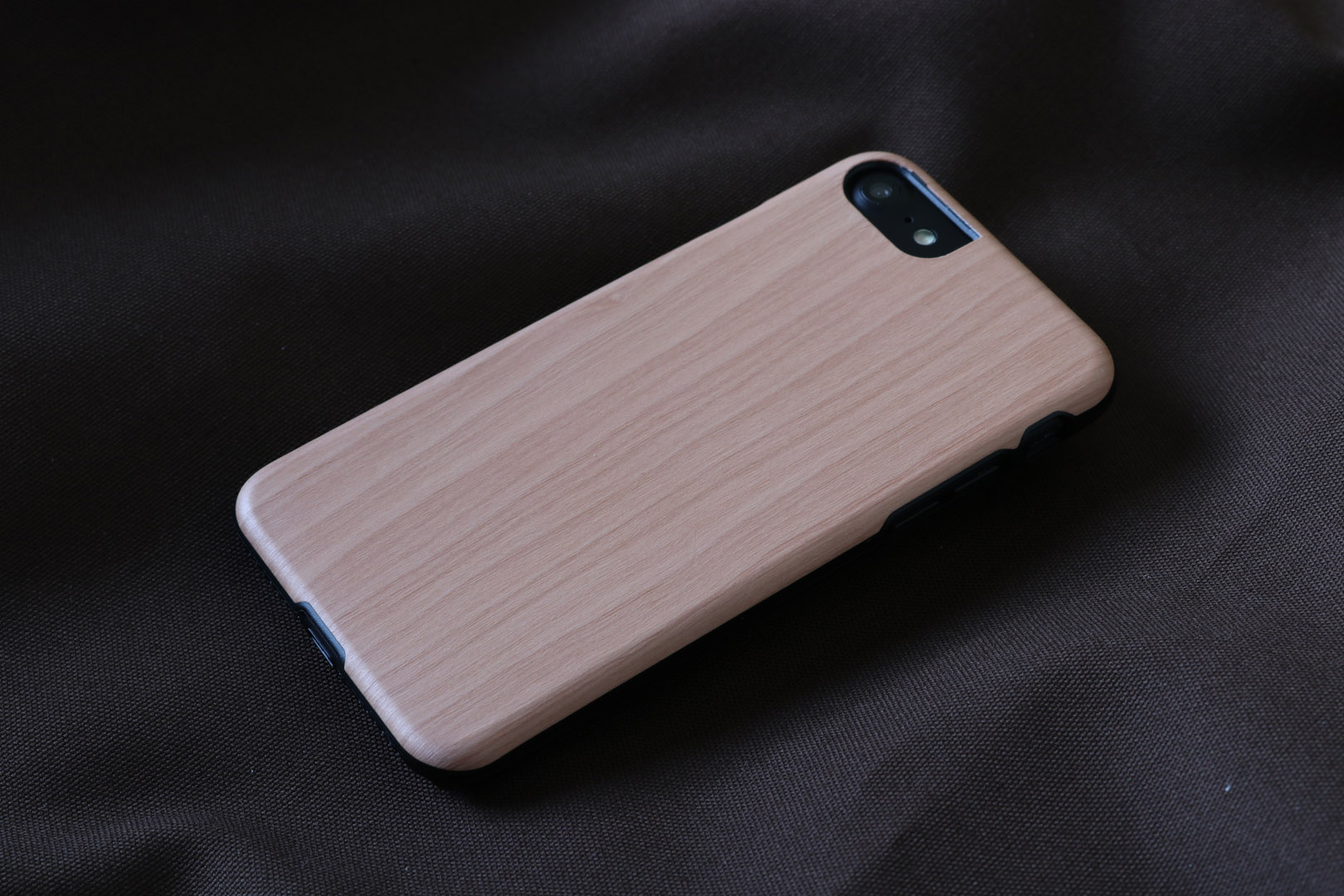MAN&WOOD iPhone 7/8 Ampero Black Case