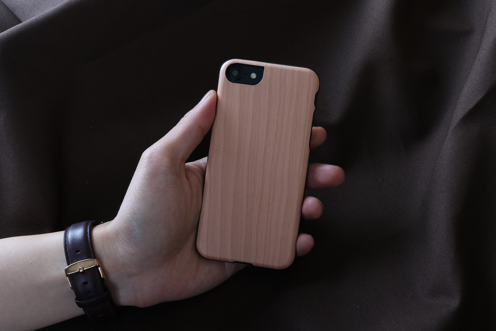 MAN&WOOD iPhone 7/8 Ampero Black Case