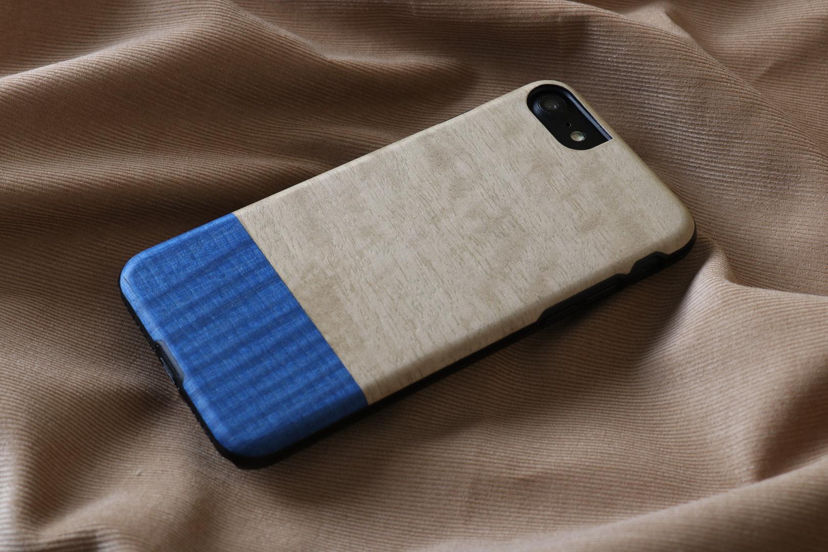 MAN&WOOD iPhone 7/8 Apvalks Dove Black