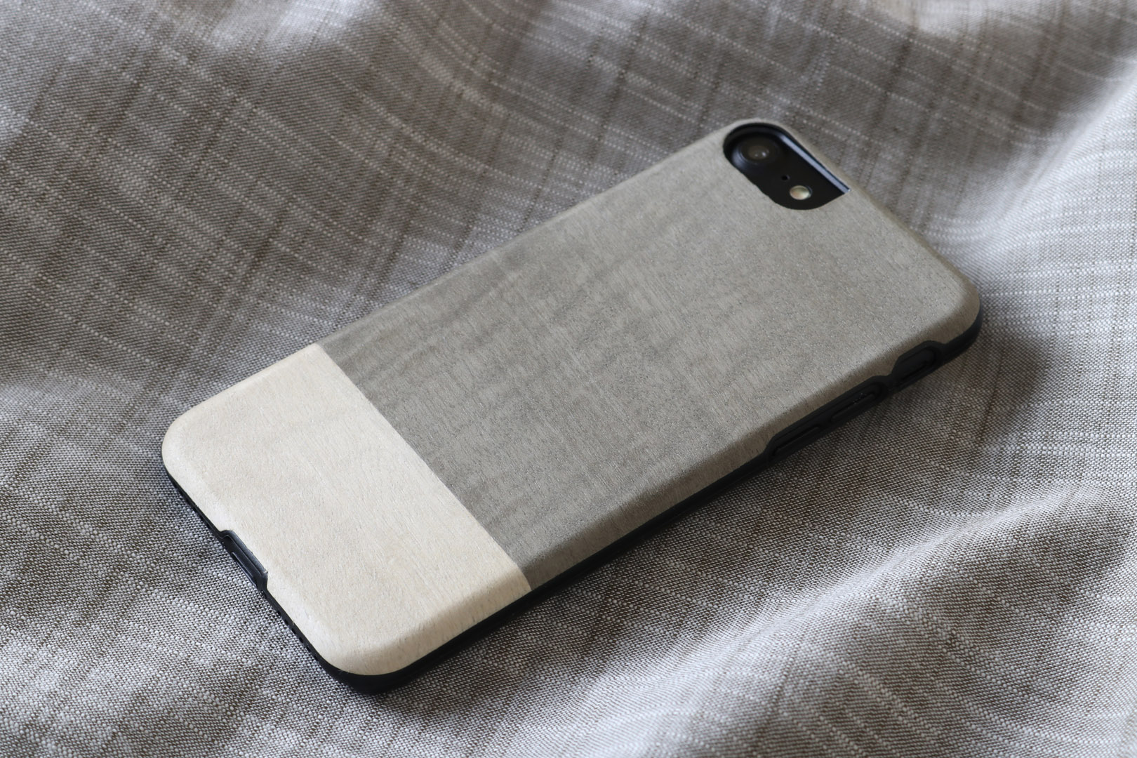MAN&WOOD iPhone 7/8 Case Einstein Black