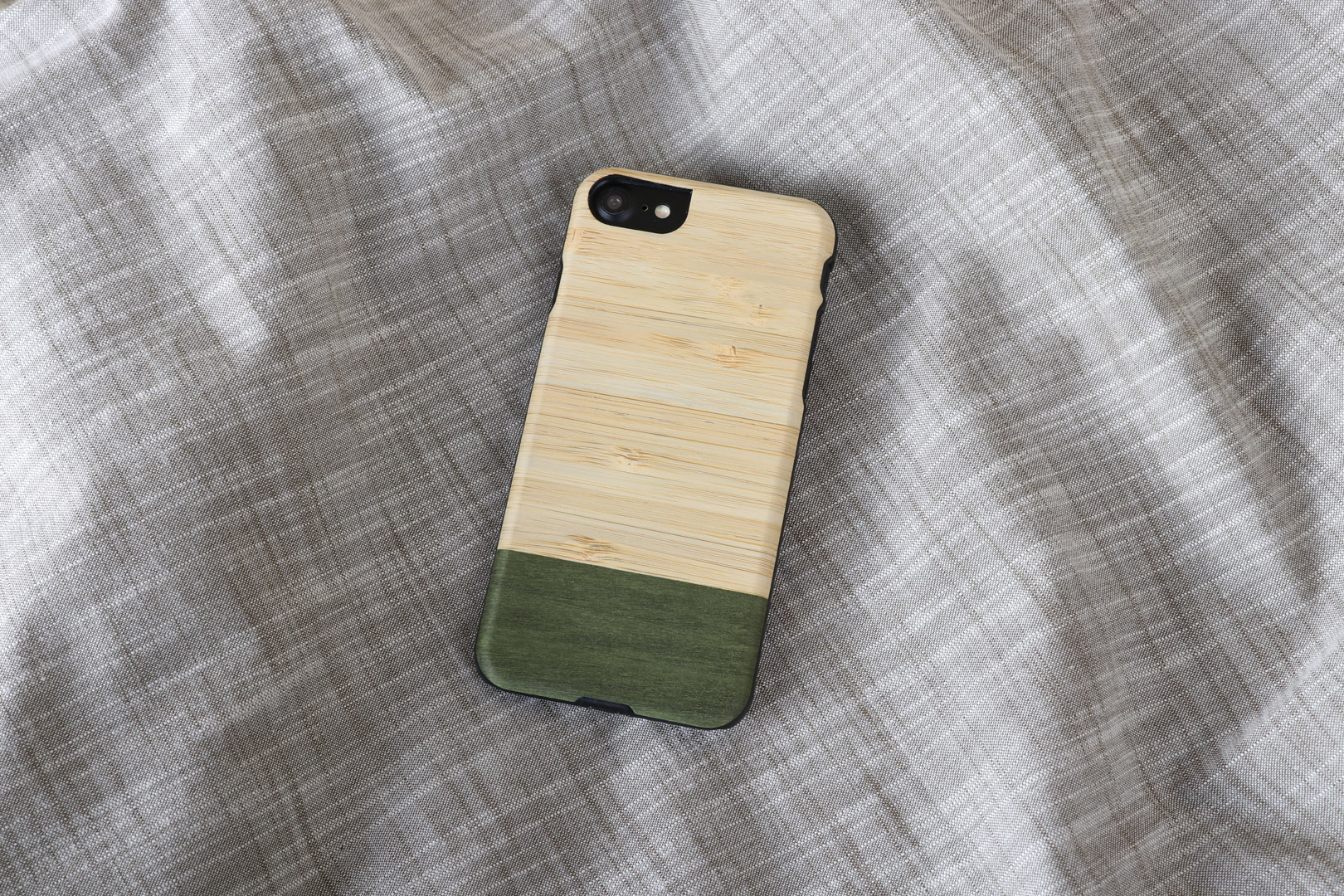 MAN&WOOD iPhone 7/8 Bambusa Meža Melns Vāciņš