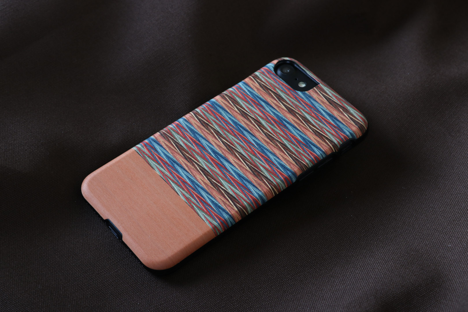 MAN&WOOD iPhone 7/8 Korpus Browny Check Black