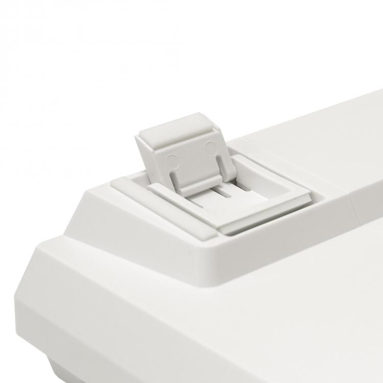 White Shark GK-2022 Shinobi Red Switch, White US