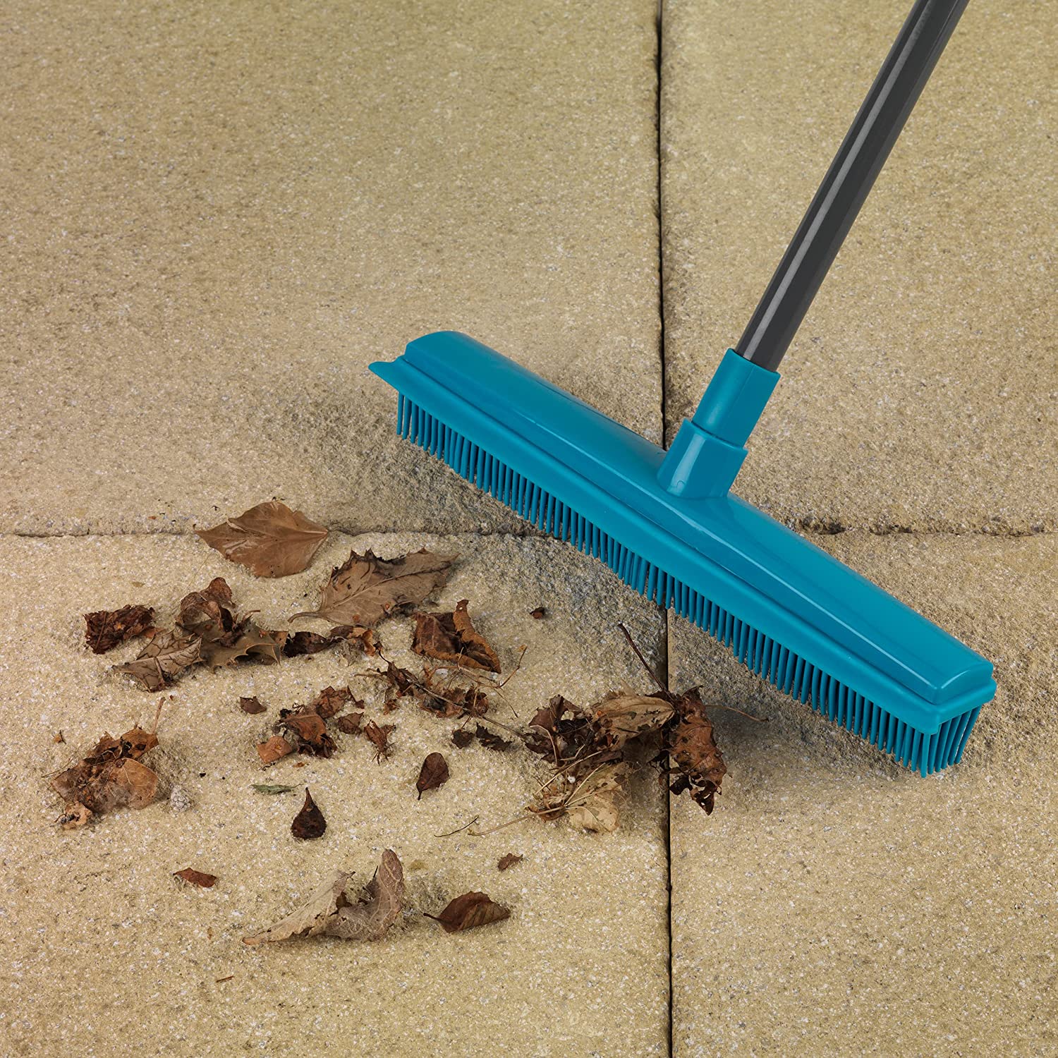 Beldray LA024350TQFEU7 Pet Plus+ Rubber Head Broom