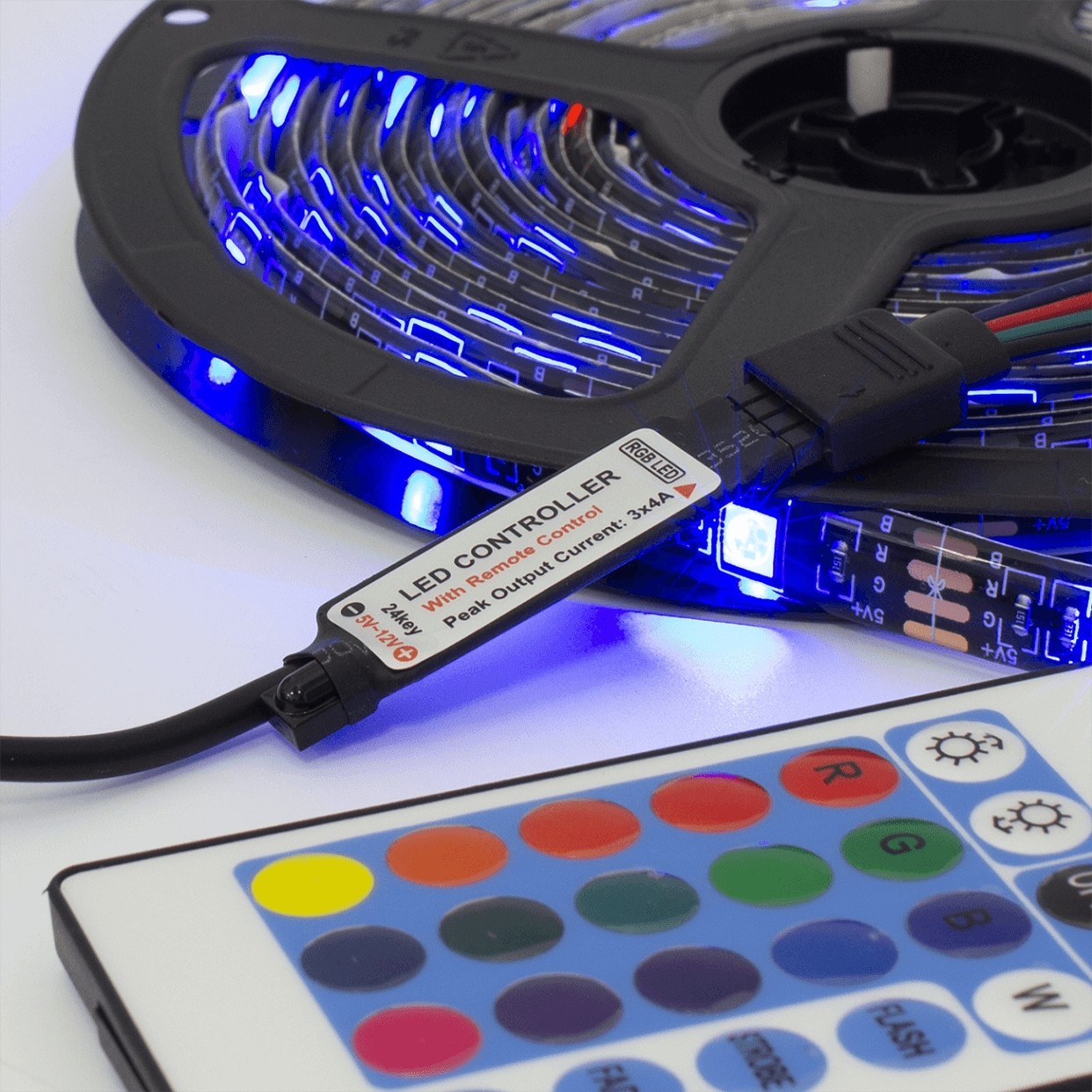 White Shark Helios LED-03  RGB Led StripSet 3m