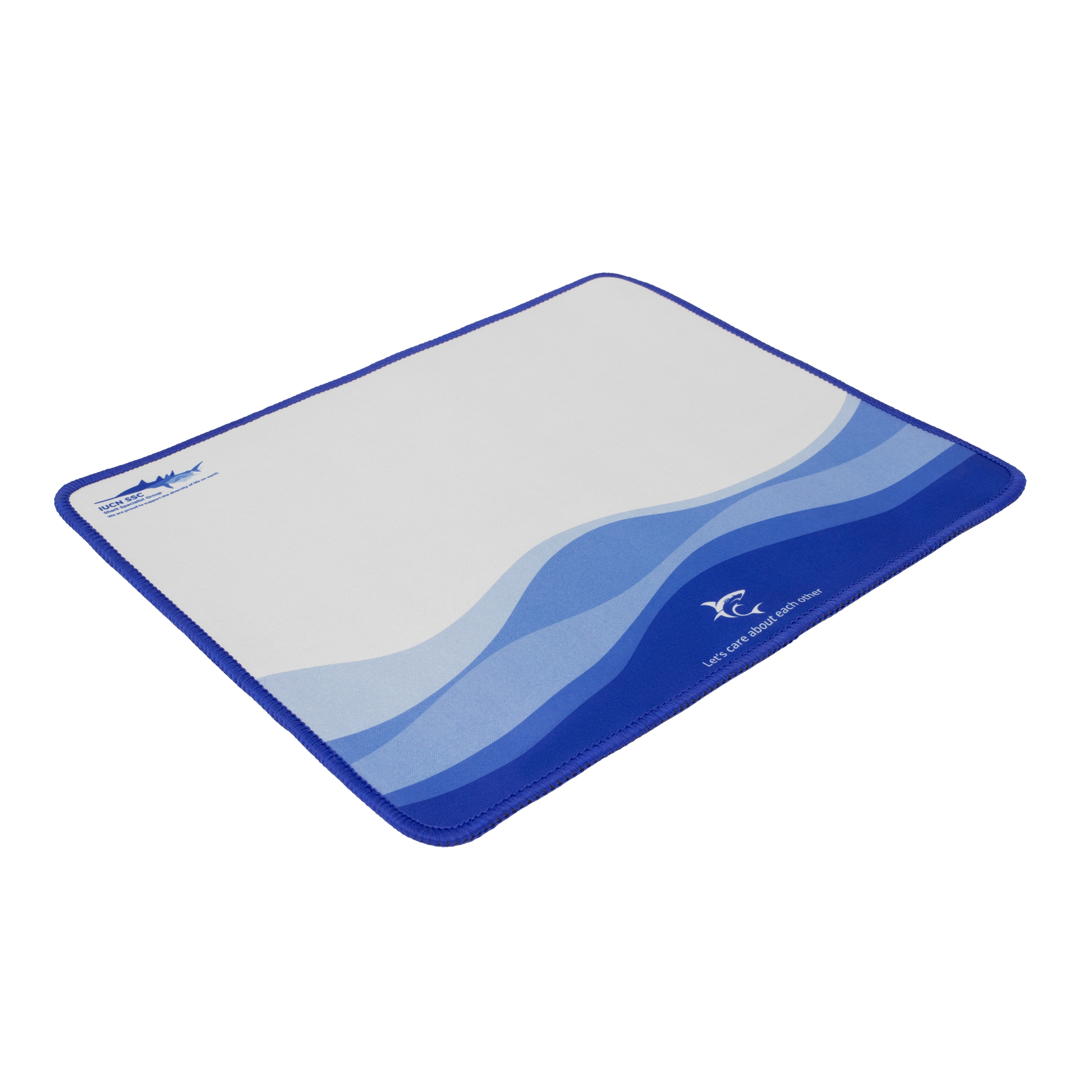 White Shark GMP-2201 Megalodon Mouse + Mousepad Bundle