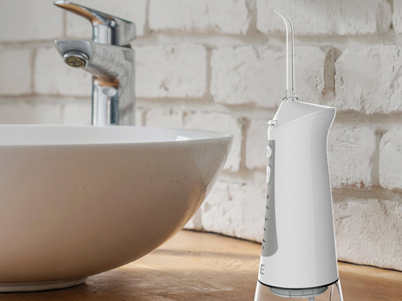 Lafe 47481 Water Flosser CLeanPRO White