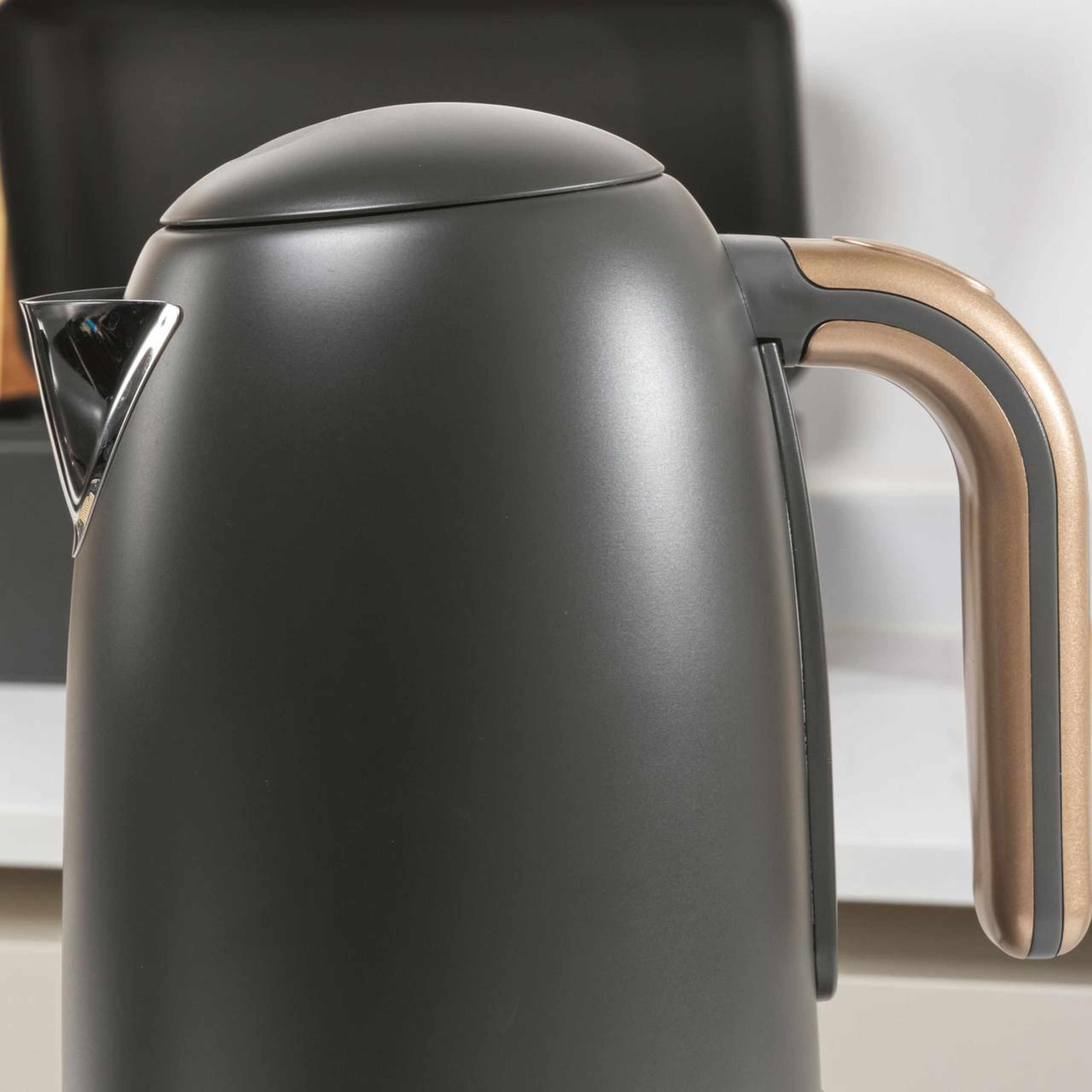 Salter EK6085CBVDE Pebble Rapid Boil Kettle