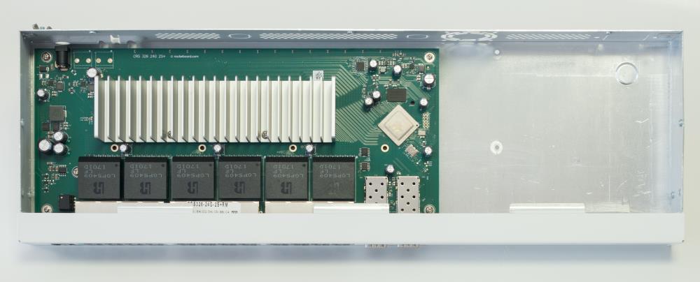 MikroTik CRS326-24G-2S+RM 24-Portu Gigabitu Maršrutētājs Slēdzis