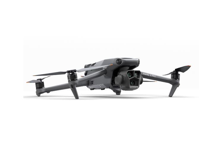 DJI Mavic 3 Pro CP.MA.00000660.01 Fly More Combo