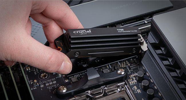 Crucial T700 1TB PCIe Gen5 NVMe SSD