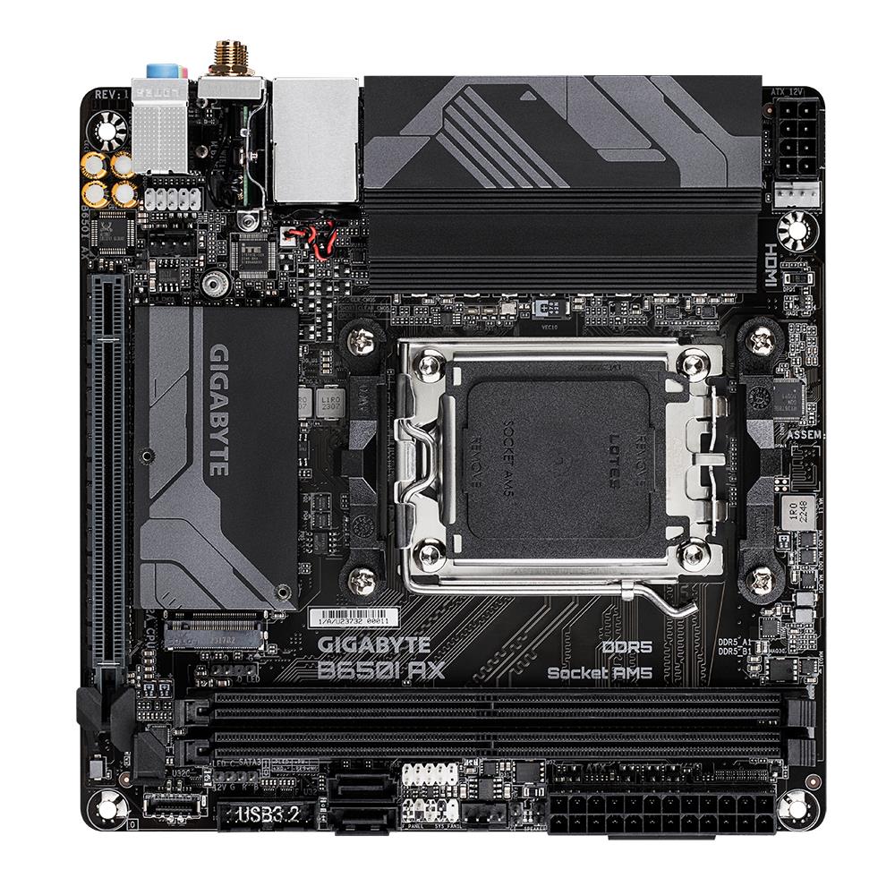 GIGABYTE B650IAX Mini-ITX pagrindinė plokštė DDR5 USB-C