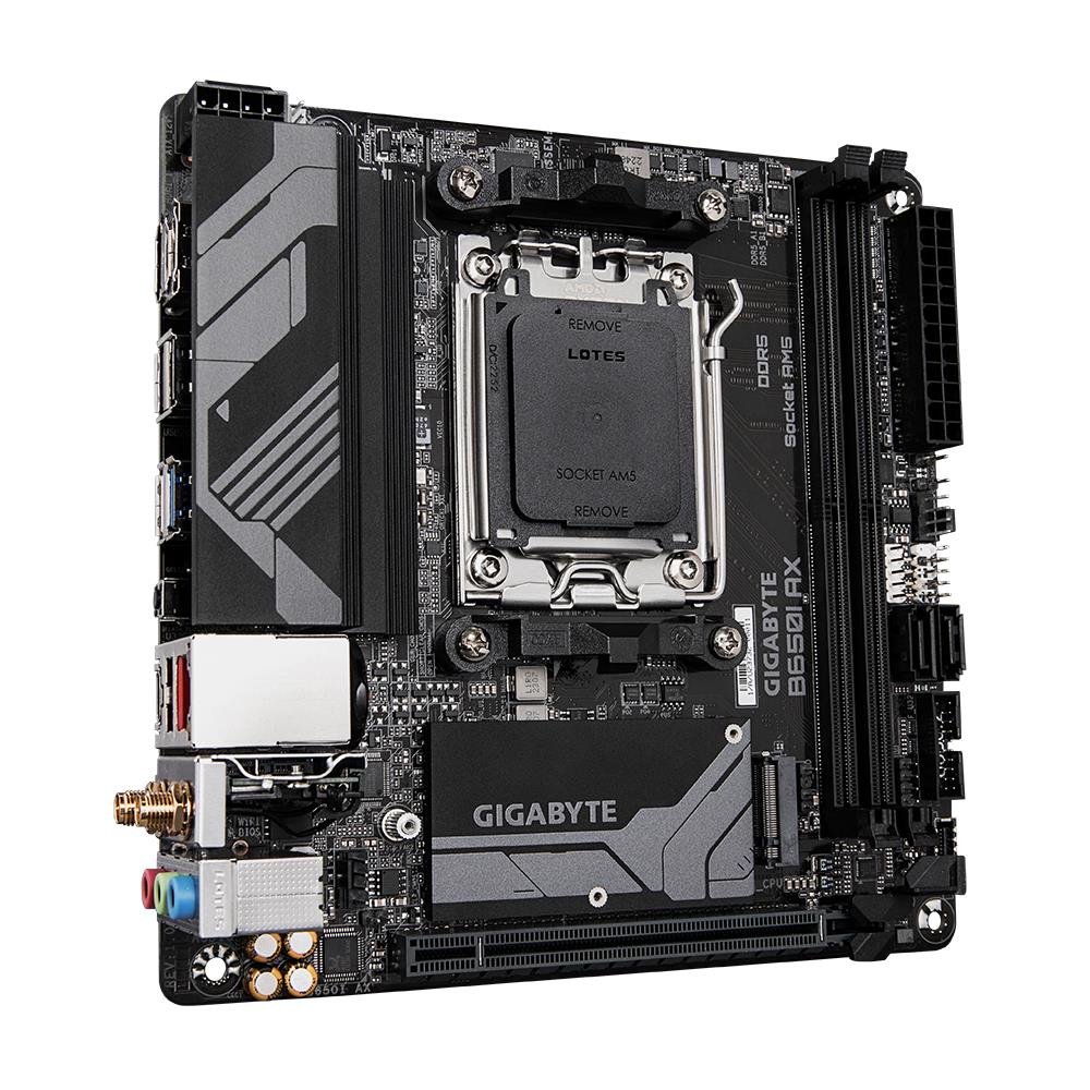 GIGABYTE B650IAX Mini-ITX pagrindinė plokštė DDR5 USB-C