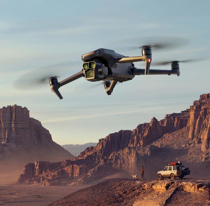 DJI Mavic 3 Pro CP.MA.00000660.03 Fly More Combo