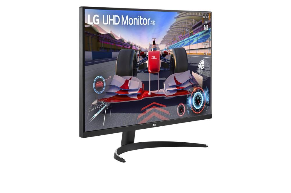 LG 32UR550-B 31,5" 4K UHD monitors ar VA paneli