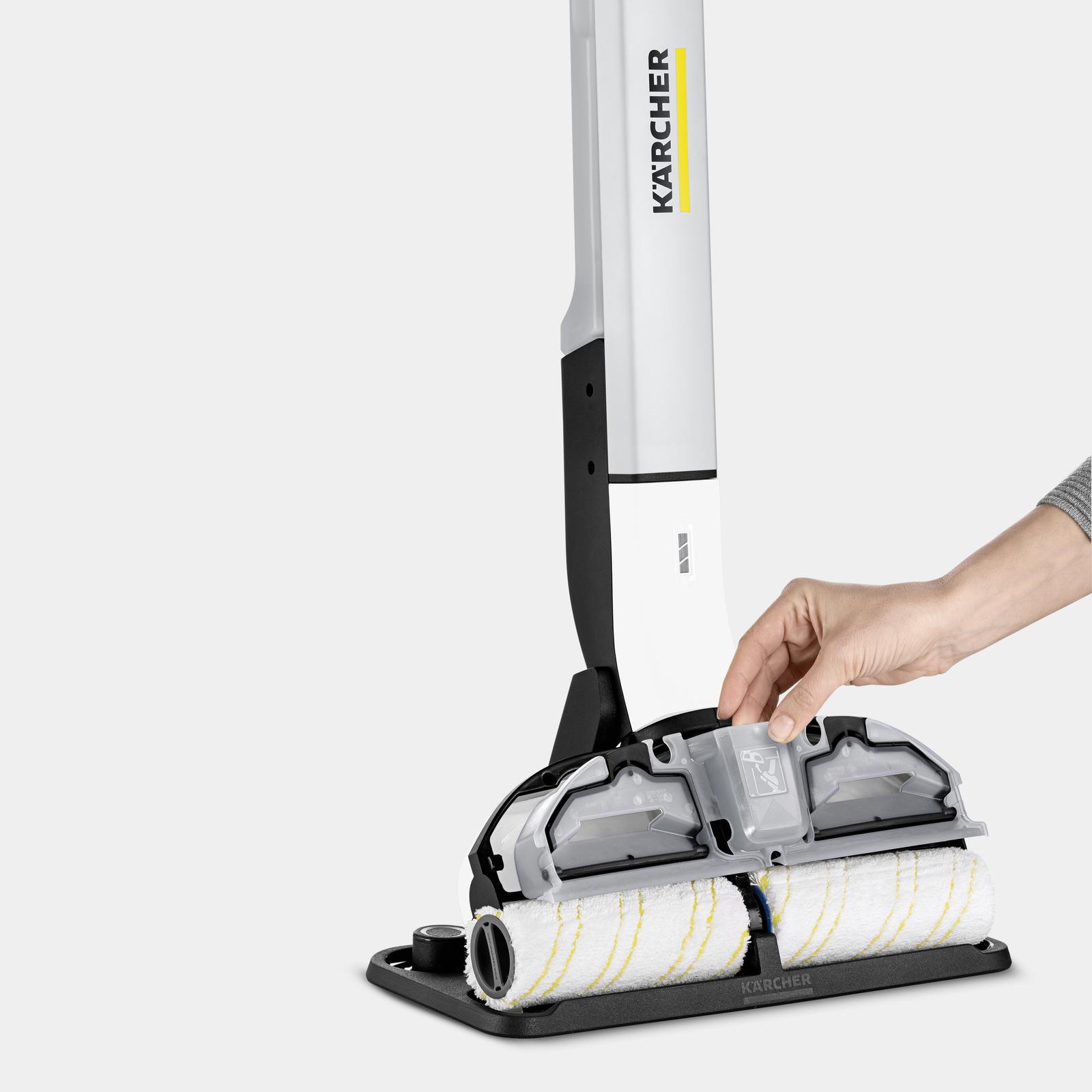 FLOOR CLEANER WIPING MOP ELECT/EWM 2 1.056-310.0 KARCHER