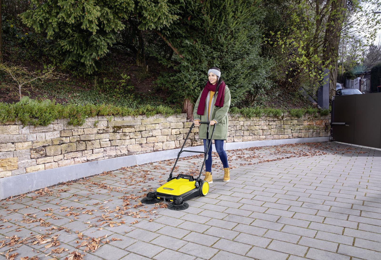 PUSH SWEEPER S 4 TWIN 2IN1/1.766-365.0 KARCHER