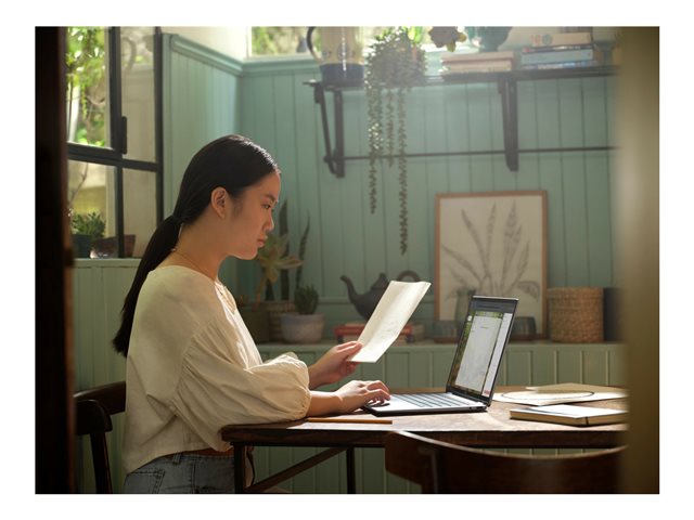 HP ENVY x360 14-fa0002ny R7 8840HS 14i