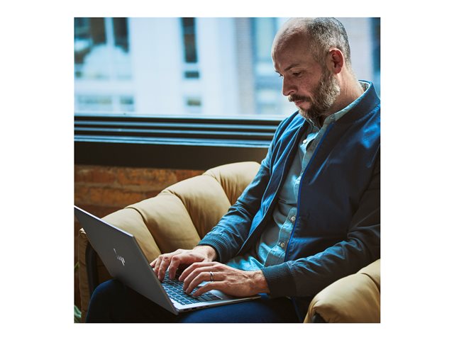 HP ZBook F G11 R7 P 8840HS 14i 32GB/1TB